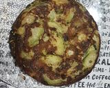 Foto del paso 2 de la receta: Tortilla de Zucchini y Puerro.. Tostada con Palta