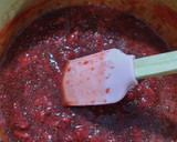 Foto del paso 3 de la receta: ~Mermelada de frutilla sin azúcar 🍓🍓🍓~