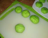 Foto langkah ke 8 dari resep Bakpia Basah Pandan (takaran sendok).