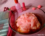 Foto langkah ke 4 dari resep Bubur sumsum pink penuh cinta 1 : 10.