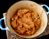 Foto del paso 10 de la receta: Manitas de cerdo en salsa