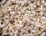 Foto langkah ke 1 dari resep Caramel Popcorn.