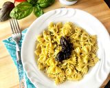 Foto del passaggio 3 della ricetta Farfalle al pesto Di basilico