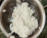 Foto del passaggio 2 della ricetta Spaghetti alla crema di ricotta tonno e prezzemolo
