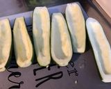 Une image de l'étape 2 de Courgettes farcies jambon tomates emmental et origan.