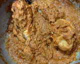 A picture of step 4 of Chicken legs masala.