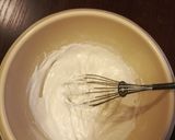Tejfölös-kolbászos krumplileves recept fázis 3 fotója