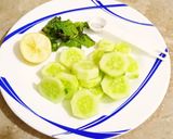 A picture of step 1 of Cücümbër Côôlër.