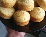 A picture of step 5 of Vanilla cupcakes (small batch).