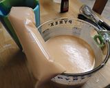 A picture of step 4 of Orange Creamsicles.