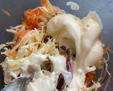 A picture of step 4 of Coleslaw.