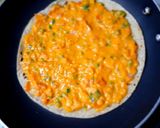 A picture of step 4 of Chappati besan sandwich.