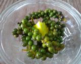 A picture of step 5 of Green Peppercorns Lemon Pickle.