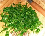 Rántott csirkecomb petrezselymes burgonyával recept fázis 2 fotója