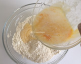 Foto langkah ke 2 dari resep Donat Buttermilk.