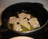Foto del paso 5 de la receta: Pechuga revuelta con pimientos verdes y champiñones