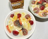 Chia Seeds, Honey with Fruit Yogurt 奇亞籽蜂蜜水果優格的食譜步驟3照片