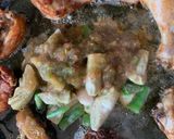 A picture of step 2 of Valencian Paella.