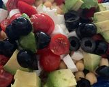 Foto del paso 2 de la receta Ensalada de garbanzos con anchoas y encurtidos