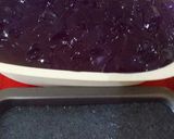Foto langkah ke 1 dari resep Es susu blueberry jelly.