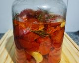 Foto del paso 4 de la receta: Tomates Confitados al Romero y Ajo