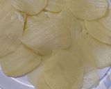 A picture of step 1 of Maggi Potato Omlette.