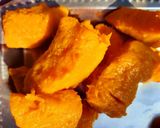 A picture of step 1 of Kaddu ka halwa.