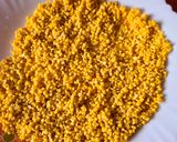 A picture of step 2 of Moong Dal Halwa.