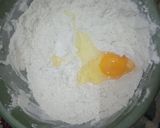 Foto langkah ke 2 dari resep 259. Stik Bawang Super Gurih.