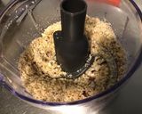 Une image de l'étape 7 de Gâteau à la châtaigne, pruneaux, raisins secs et fruits secs.