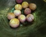 भरवां परवल प्याज की सब्जी रेसिपी चरण 2 फोटो