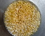 Foto langkah ke 3 dari resep Kacang Kedelai Goreng Renyah.