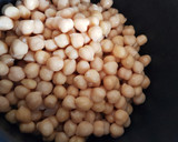 Foto del paso 1 de la receta: Garbanzos encebollados