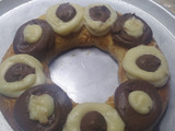 Rosca De Pascua Con Crema Pastelera de Vainilla y De Chocolate