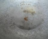 A picture of step 1 of Aloo Capsicum Bun.
