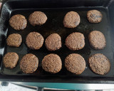 Foto del paso 5 de la receta: Galletitas de avena, cacao y miel