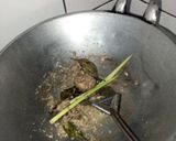 Foto langkah ke 1 dari resep Opor putih ayam telur.
