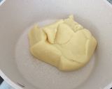 Foto langkah ke 3 dari resep Onde-onde Isi Kacang Hijau Kokoh dan Empuk (bisa di "freezer").