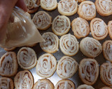 Foto del paso 11 de la receta: Galletas roles de canela