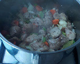 Foto del paso 3 de la receta: Guiso de carne de pavo con tomate
