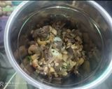A picture of step 4 of Punjabi White Gravy (Restaurant Style).
