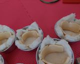 Foto langkah ke 2 dari resep Smooked beef & egg muffin.