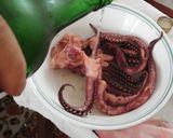Foto del paso 3 de la receta: Pulpo 🦑 a la brasa de leña