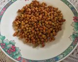 A picture of step 1 of Kacche chane ki chaat.