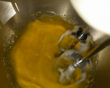 Foto del paso 2 de la receta: Bizcochuelo esponjoso