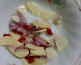 Foto langkah ke 1 dari resep Telur Dadar ala Thailand.