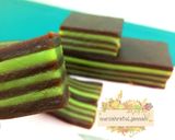 Foto langkah ke 7 dari resep Kue Lapis(Coklat Pandan).