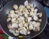 A picture of step 2 of Dry Arbi Masala.