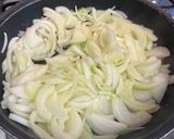 Foto del paso 1 de la receta: Solomillo de cerdo en hojaldre o Wellington con cebolla caramelizada y manzana: Carnes de Navidad