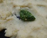 Foto del paso 3 de la receta: Ñoquis de papa de pesto y con pesto